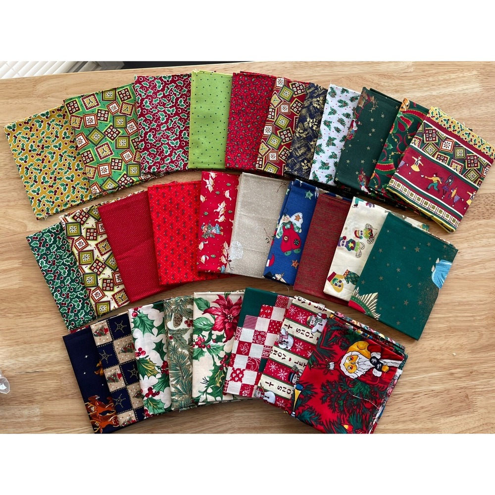 CHRISTMAS Cotton QUILTER/Craft Bundle OF 29 (18×22") Fat Quarters Various Brands